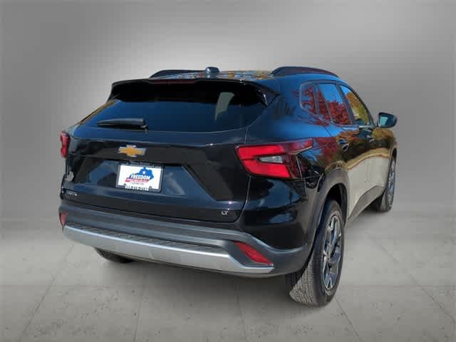 Thumbnail: 2025 Chevrolet Trax - 8