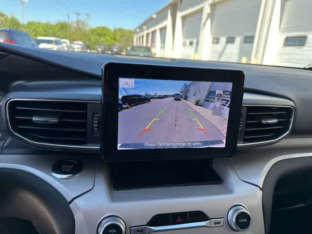 Thumbnail: 2023 Ford Explorer - 10