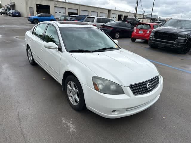 Thumbnail: 2005 Nissan Altima - 23
