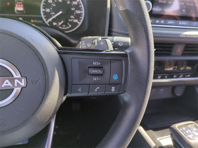 Thumbnail: 2023 Nissan Rogue - 25