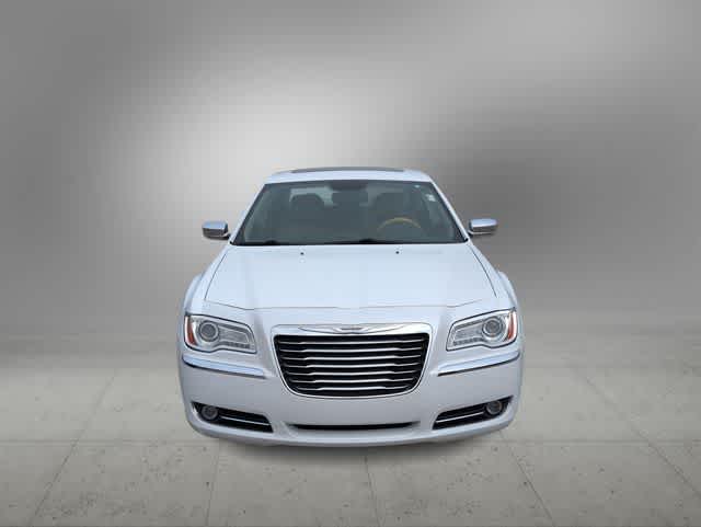 Thumbnail: 2013 Chrysler 300 - 3