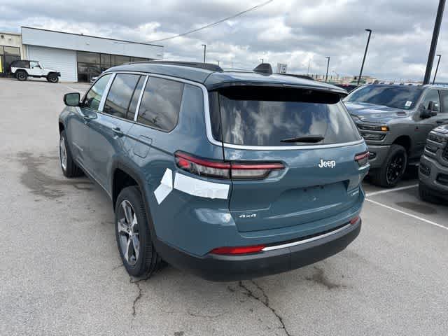 Thumbnail: 2026 Jeep Grand Cherokee L - 6