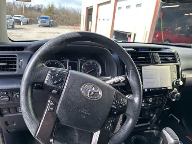 Thumbnail: 2020 Toyota 4Runner - 7