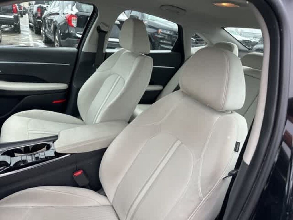 Used 2021 Hyundai Sonata SEL Sedan