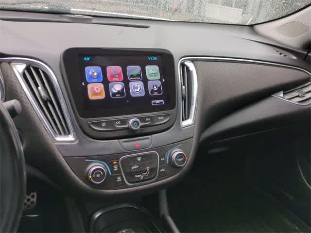 Thumbnail: 2017 Chevrolet Malibu - 28