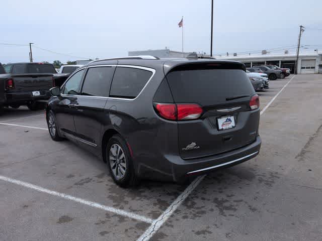 Thumbnail: 2020 Chrysler Pacifica - 6