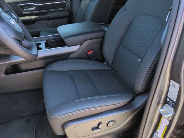Thumbnail: 2026 RAM 1500 - 16