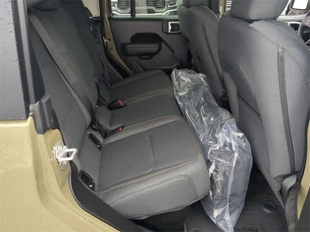 Thumbnail: 2026 Jeep Gladiator - 19