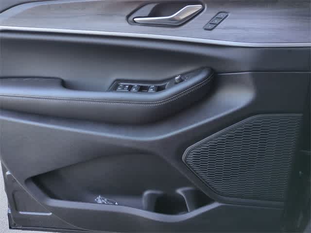 Thumbnail: 2025 Jeep Grand Cherokee L - 31