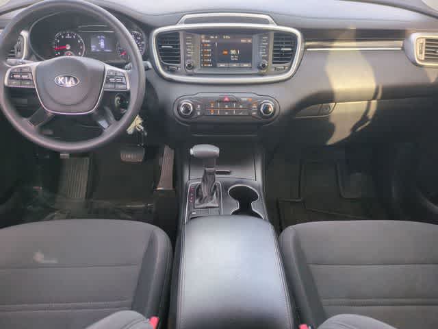 Thumbnail: 2020 Kia Sorento - 15