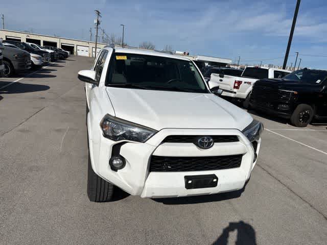 Thumbnail: 2016 Toyota 4Runner - 22