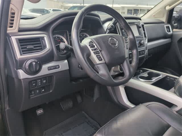 Thumbnail: 2017 Nissan Titan - 10