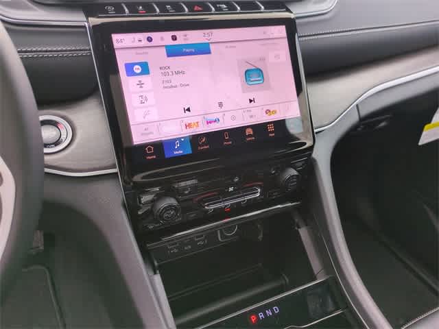 Thumbnail: 2025 Jeep Grand Cherokee L - 30