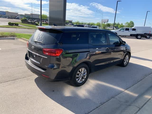 Thumbnail: 2020 Kia Sedona - 26