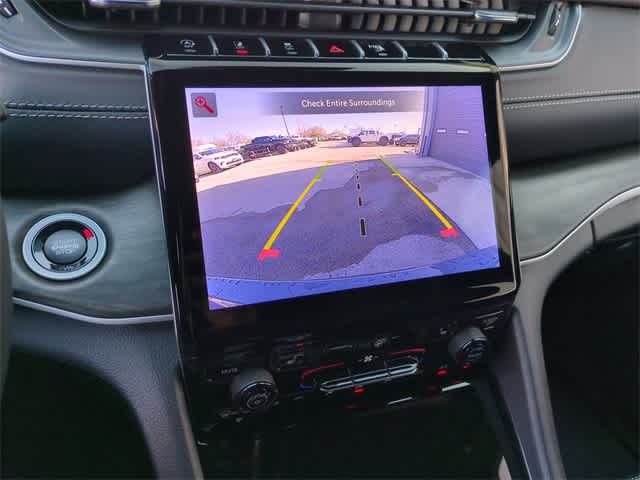 Thumbnail: 2025 Jeep Grand Cherokee L - 30