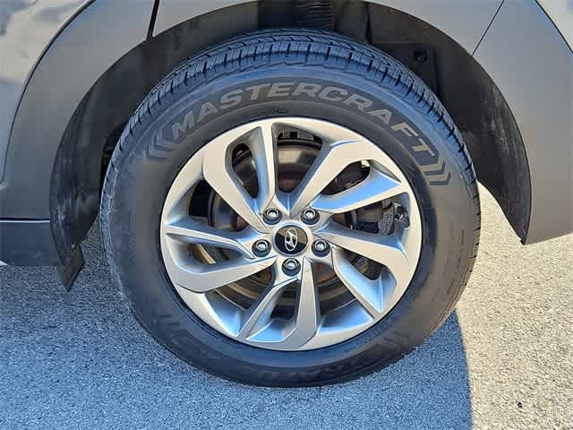 Thumbnail: 2017 Hyundai Tucson - 14