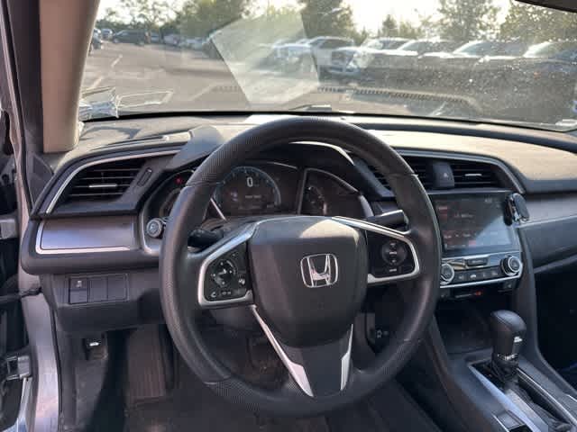 Thumbnail: 2016 Honda Civic - 6