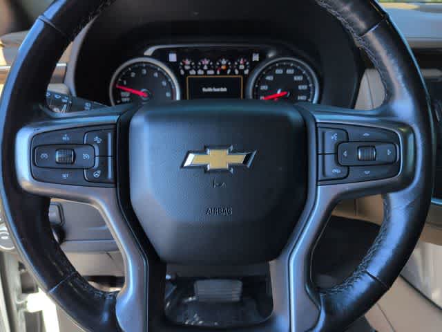 Thumbnail: 2021 Chevrolet Suburban - 23