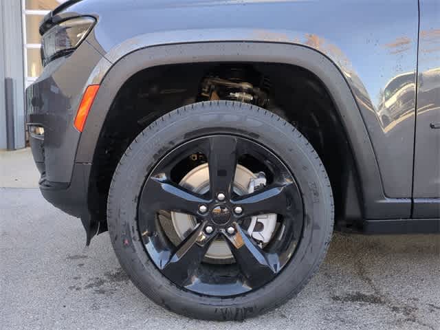 Thumbnail: 2025 Jeep Grand Cherokee L - 14