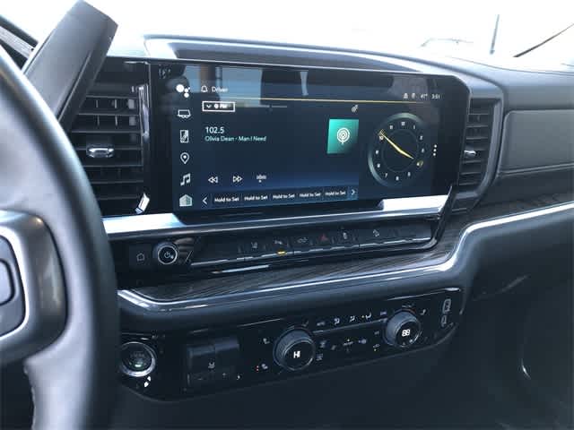 Thumbnail: 2024 Chevrolet Silverado 2500 - 15