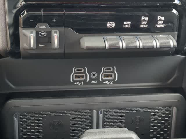 Thumbnail: 2026 RAM 2500 - 33