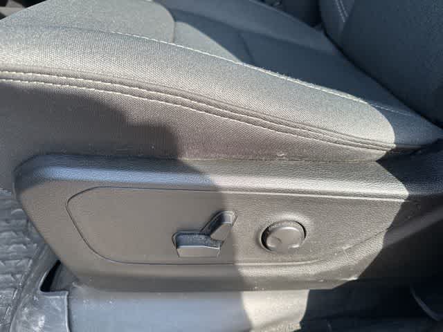 Thumbnail: 2022 RAM 1500 - 10