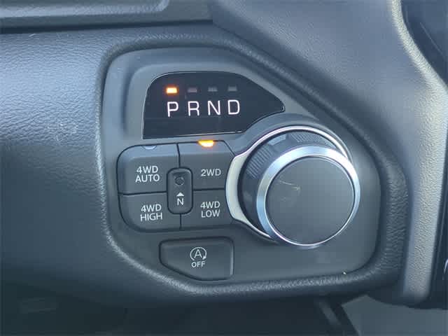 Thumbnail: 2026 RAM 1500 - 33