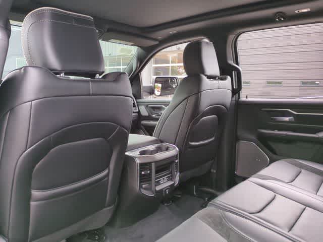 Thumbnail: 2026 RAM 1500 - 19