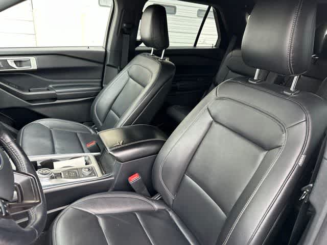Thumbnail: 2020 Ford Explorer - 4