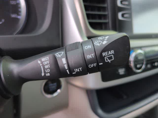 Thumbnail: 2018 Toyota Highlander - 26