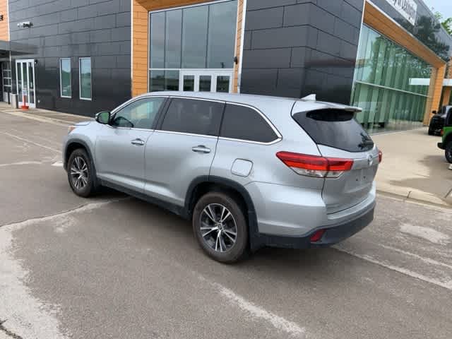 Thumbnail: 2019 Toyota Highlander - 12