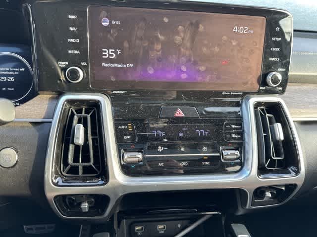 Thumbnail: 2021 Kia Sorento - 11