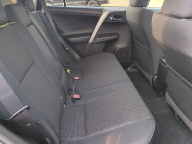 Thumbnail: 2017 Toyota RAV4 - 20