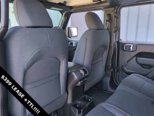 Thumbnail: 2025 Jeep Gladiator - 18