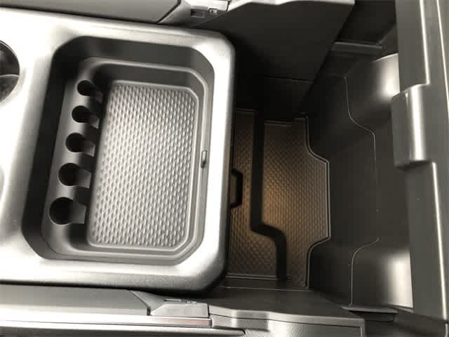 Thumbnail: 2026 RAM 1500 - 19