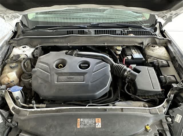 2014 Ford Fusion SE 30