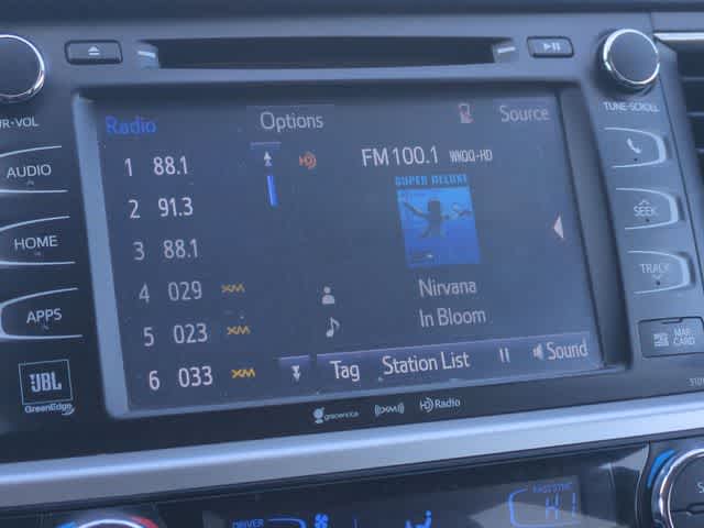 Thumbnail: 2016 Toyota Highlander - 32