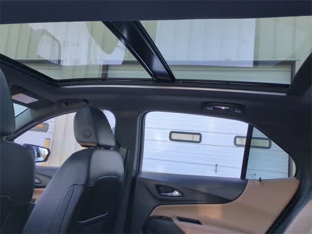 Thumbnail: 2023 Chevrolet Equinox - 20