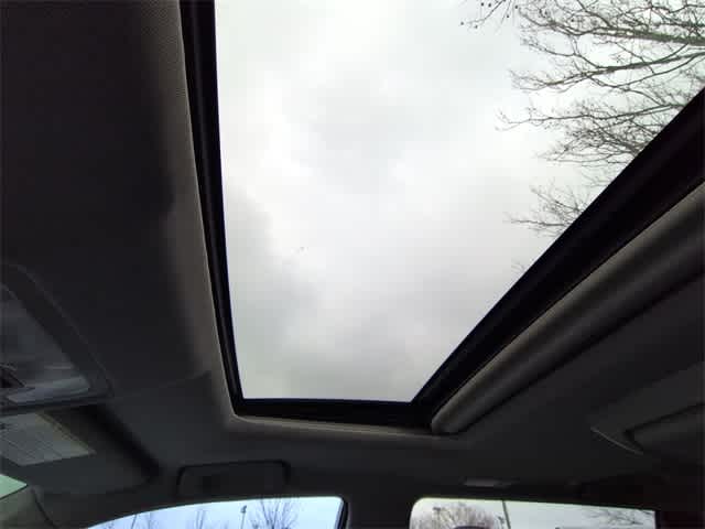 Thumbnail: 2014 Toyota Highlander - 20