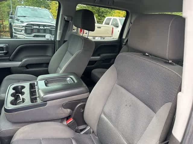 Thumbnail: 2018 Chevrolet Silverado 1500 - 3