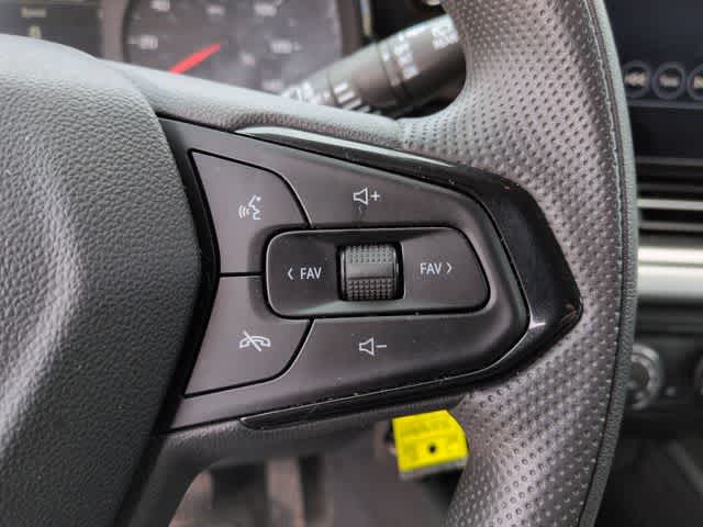 Thumbnail: 2025 Chevrolet Trax - 24