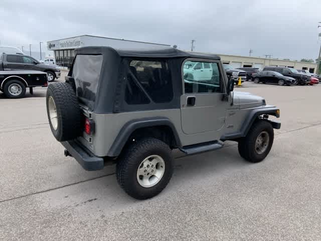 2000 Jeep Wrangler Sport 17