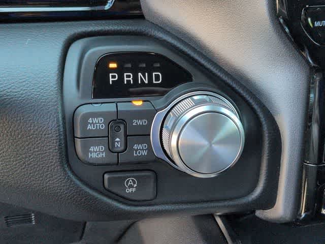 Thumbnail: 2026 RAM 1500 - 35