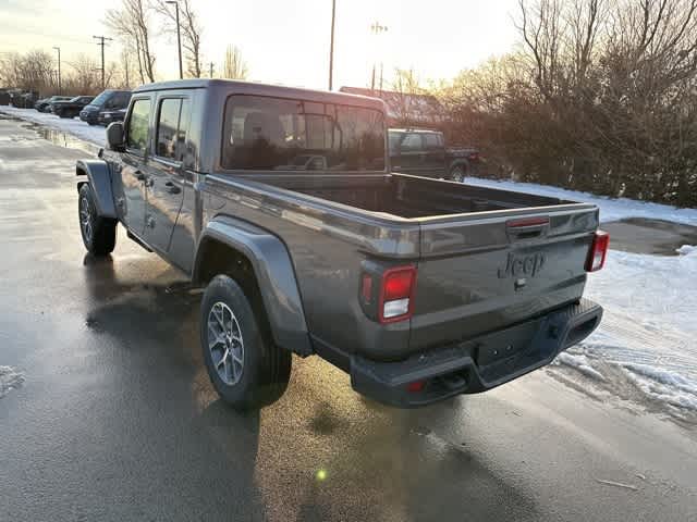 Thumbnail: 2026 Jeep Gladiator - 7