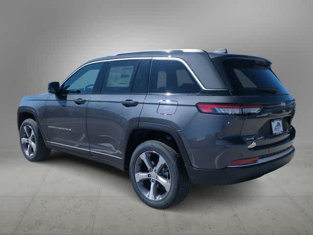 Thumbnail: 2026 Jeep Grand Cherokee - 6