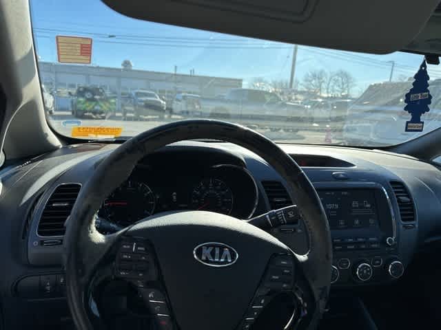 Thumbnail: 2018 Kia Forte - 7