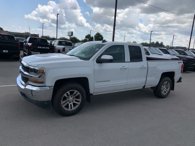 Thumbnail: 2018 Chevrolet Silverado 1500 - 13
