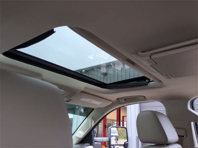 Thumbnail: 2016 Chevrolet Silverado 2500 - 20