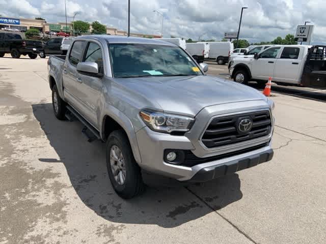 Thumbnail: 2018 Toyota Tacoma - 27