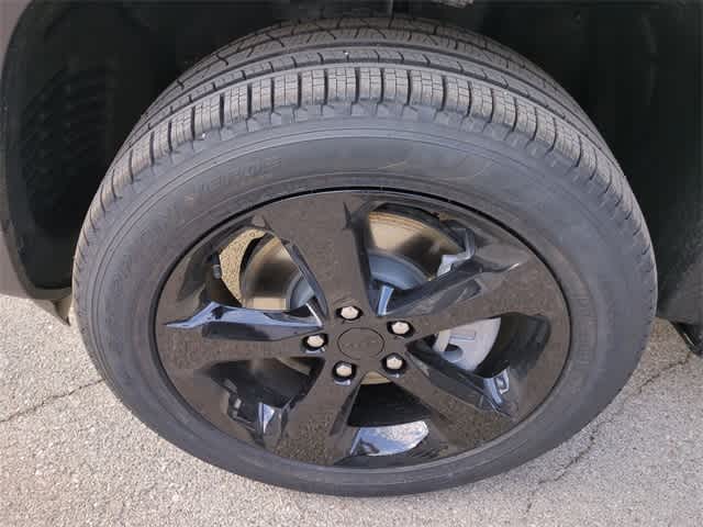 Thumbnail: 2025 Jeep Grand Cherokee L - 14